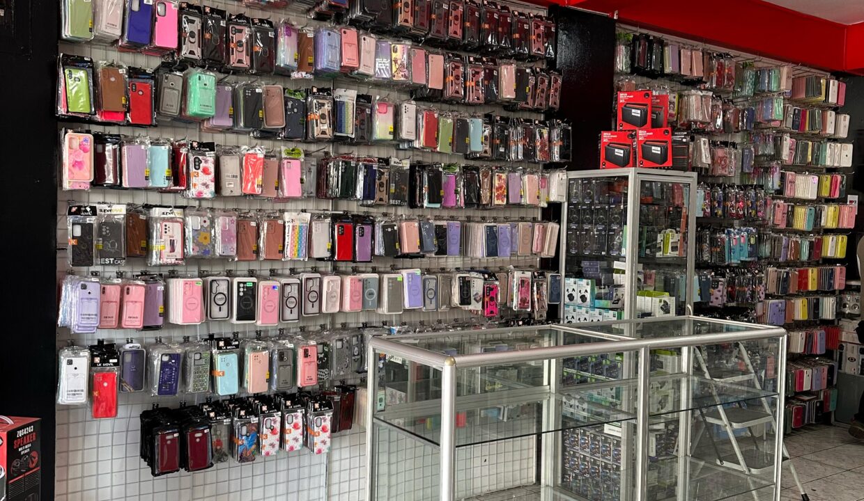 WhatsApp Image 2025-05-04 at 19.11.42