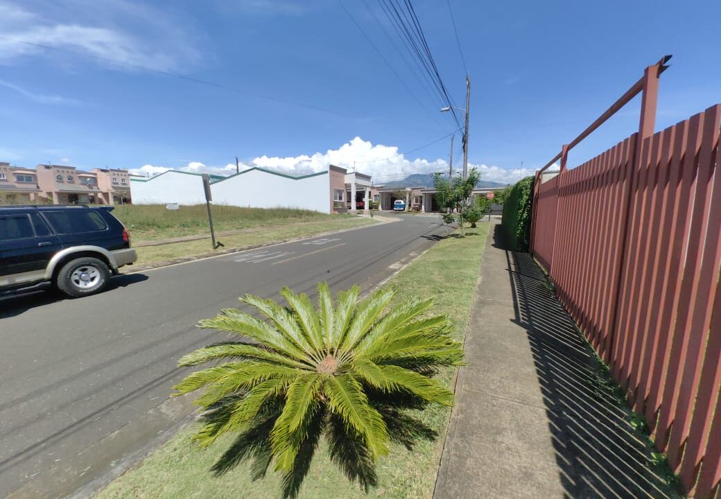 WhatsApp Image 2025-11-07 at 13.49.28