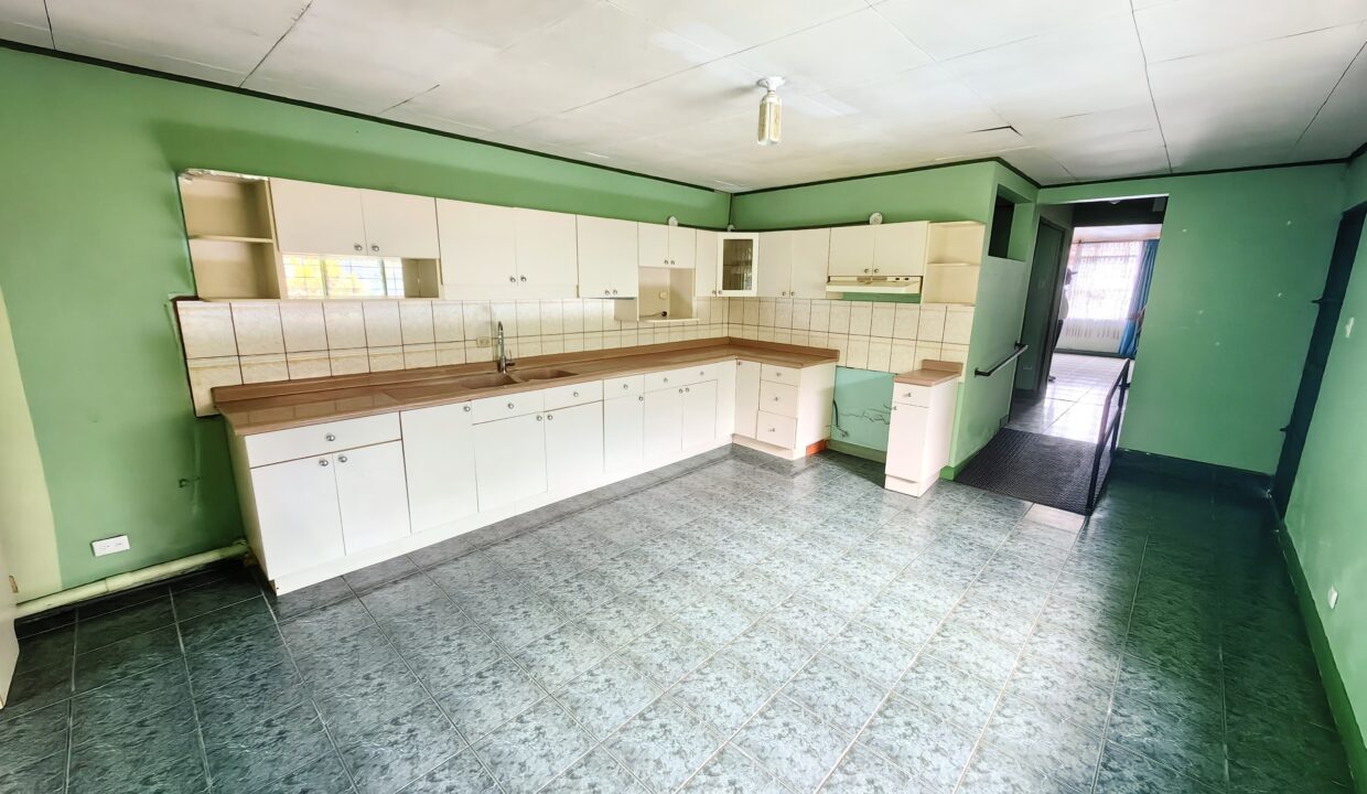 WhatsApp Image 2026-02-11 at 18.32.16