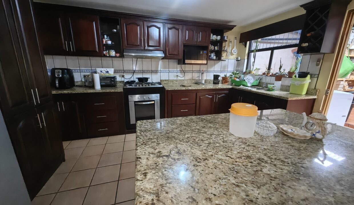 WhatsApp Image 2026-03-06 at 12.06.45