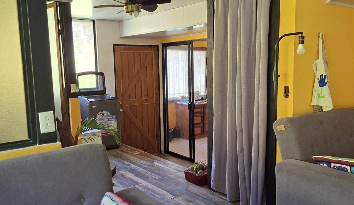 WhatsApp Image 2026-04-22 at 09.04.45 (1)