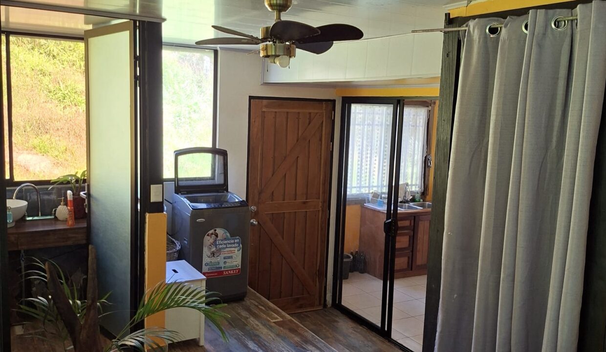 WhatsApp Image 2026-04-22 at 09.04.45