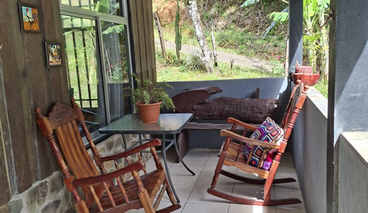 WhatsApp Image 2026-04-22 at 09.04.46