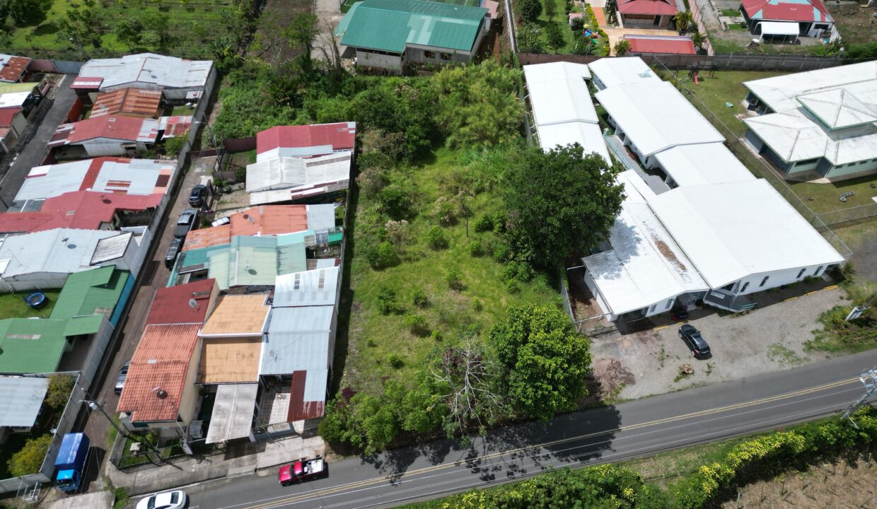 WhatsApp Image 2026-04-22 at 09.41.55 (1)