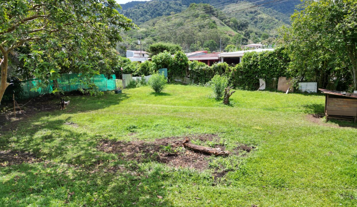 WhatsApp Image 2026-04-22 at 09.42.03 (4)