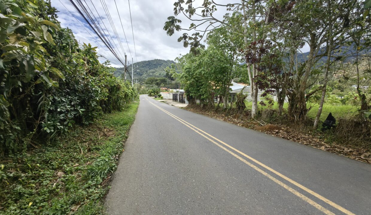 WhatsApp Image 2026-04-22 at 09.44.05