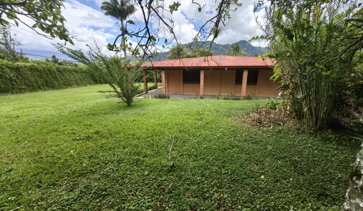 WhatsApp Image 2026-04-22 at 10.00.27